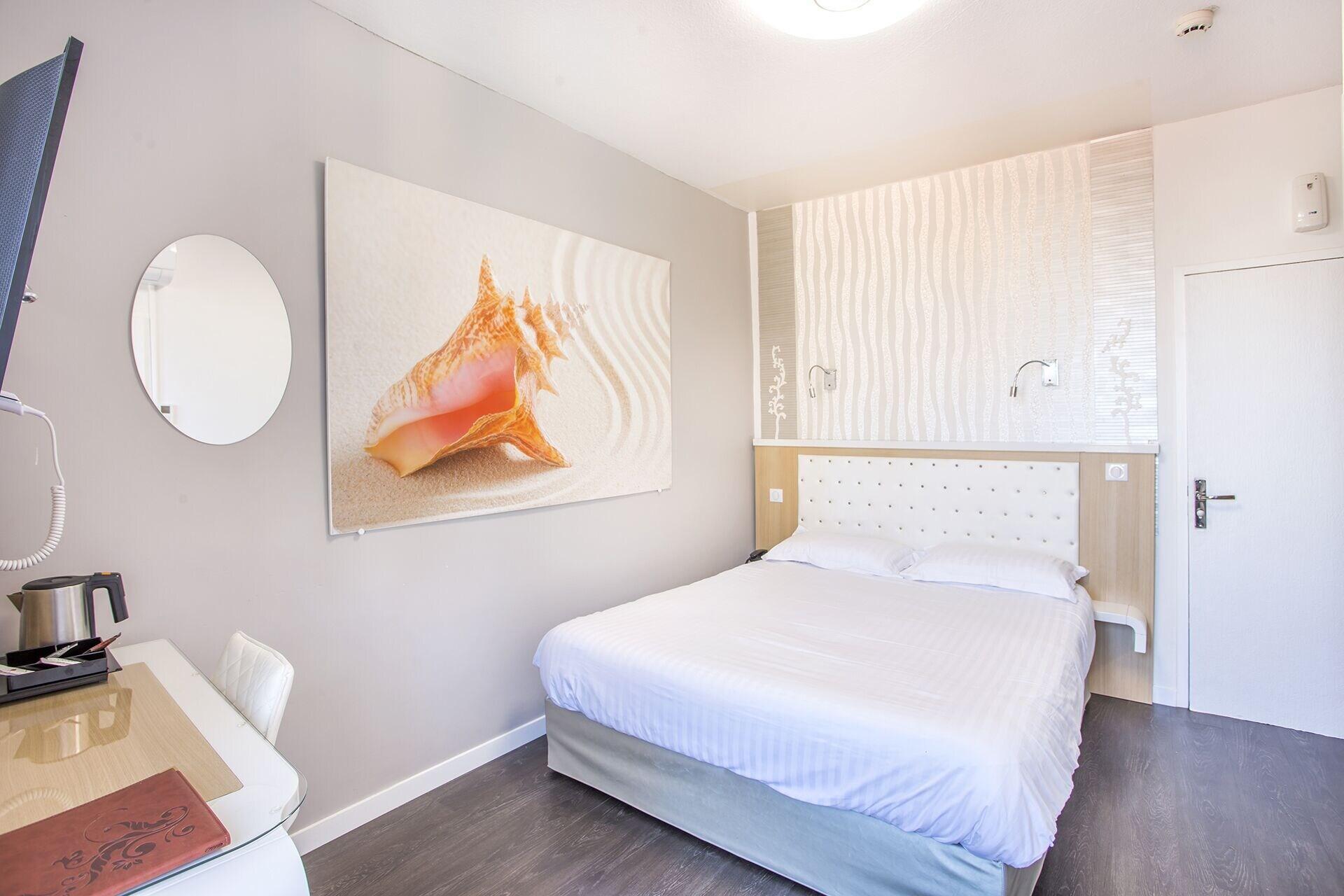 Logis - Hotel Arc En Ciel Et Spa Les Sables D'Olonne Exterior foto