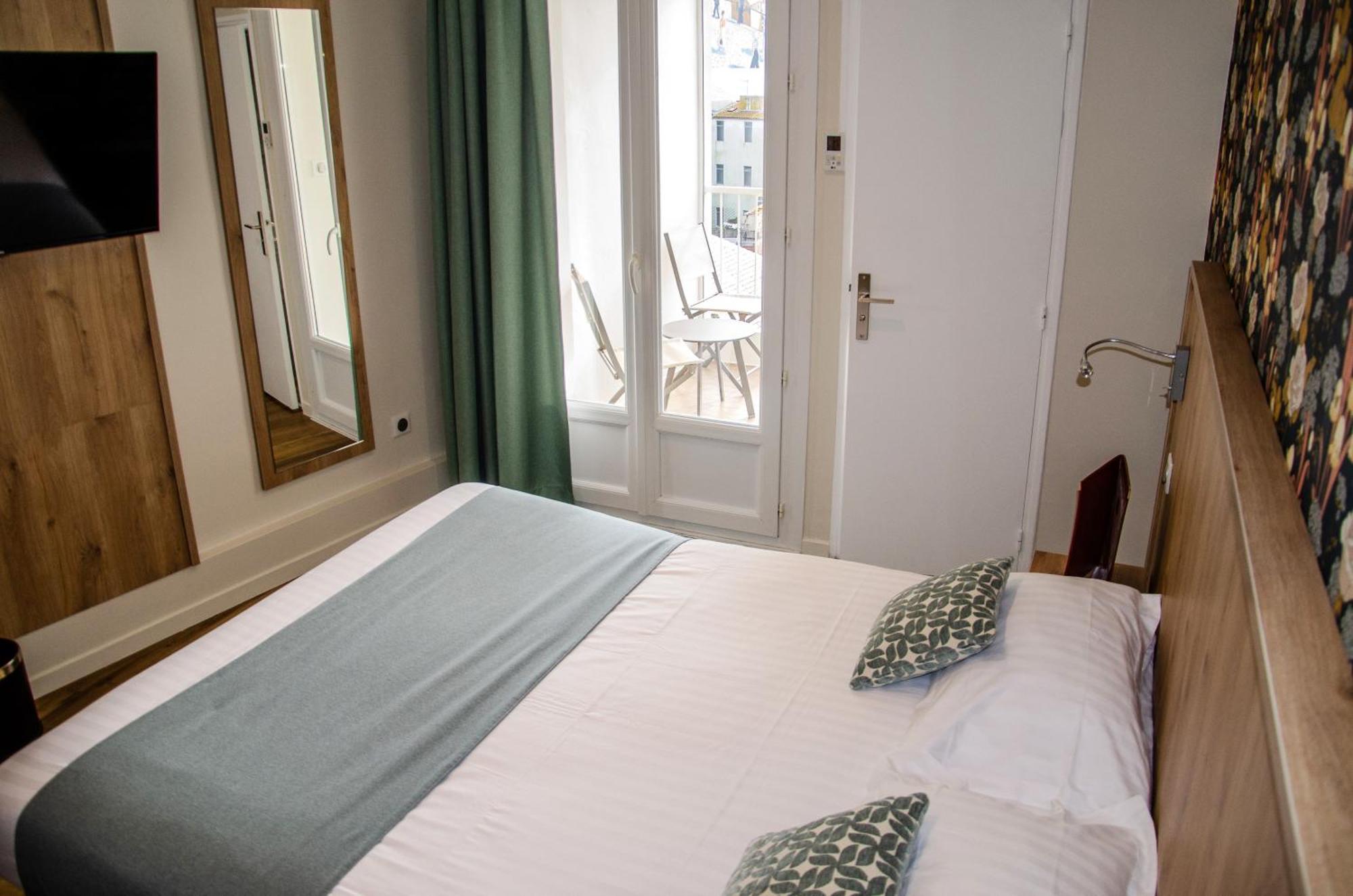 Logis - Hotel Arc En Ciel Et Spa Les Sables D'Olonne Habitación foto